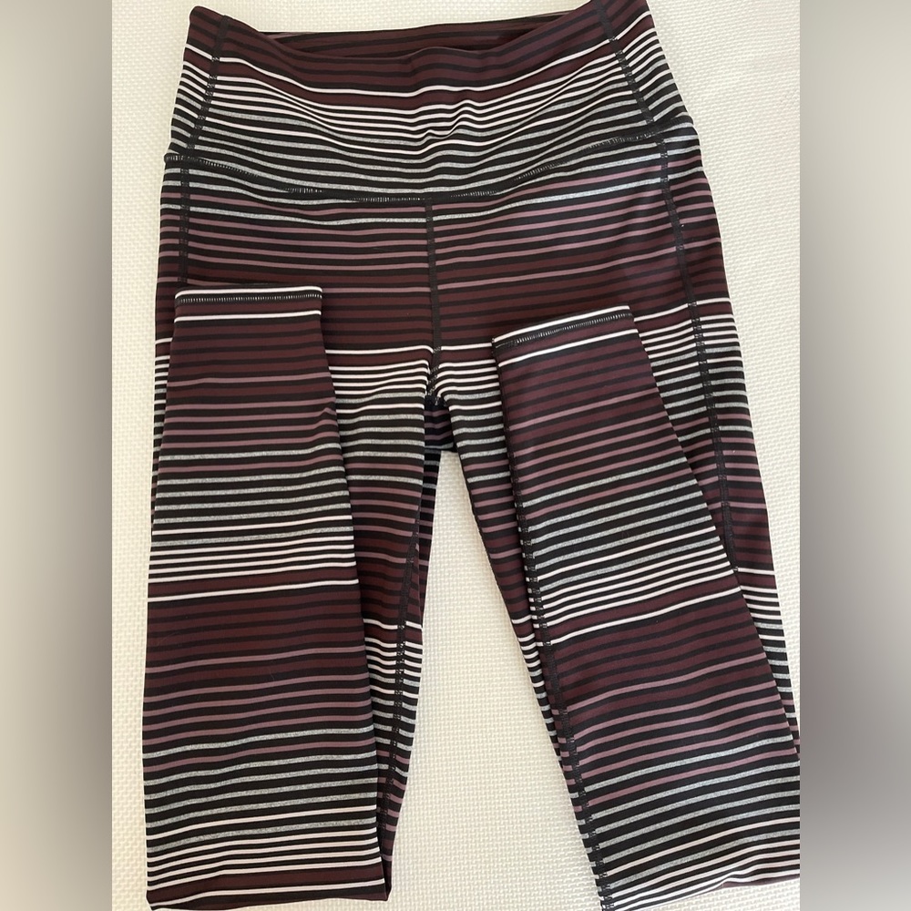 🩷Athleta stripe leggings size S
